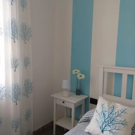 Apartment Casa Anna Genoa